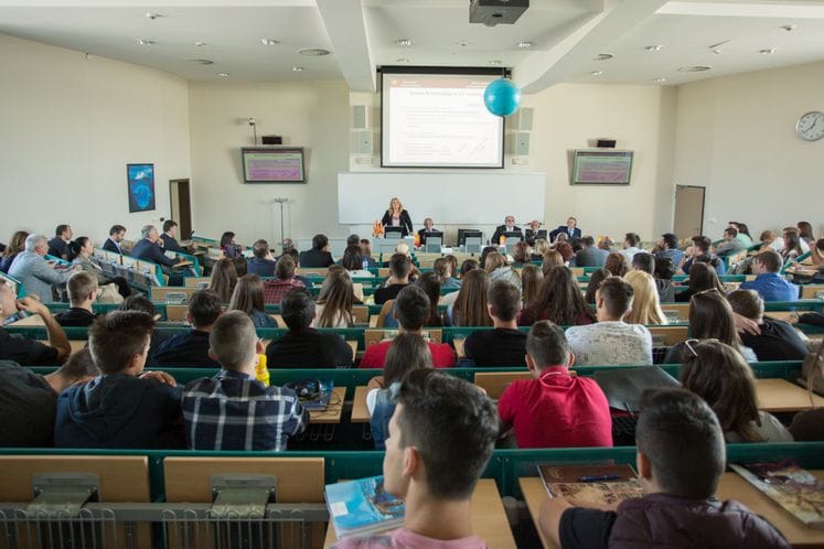 Održan Panel „Nauka i tehnologija u 21. vijeku“