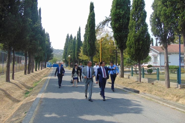 Saopštenje: Ministar pravde Zoran Pažin sa saradnicima obišao Zavod za izvršenje krivičnih sankcija u Spužu