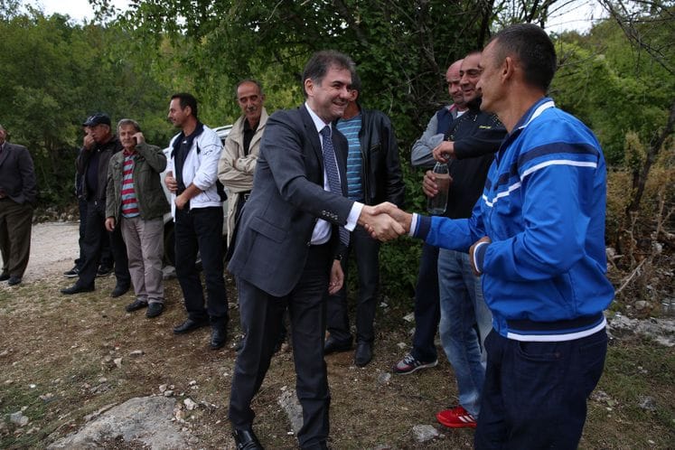 Potpredsjednik Ivanović u Nikšiću otvorio vodovod u Orahu i obišao trasu vodovoda na Lukovu