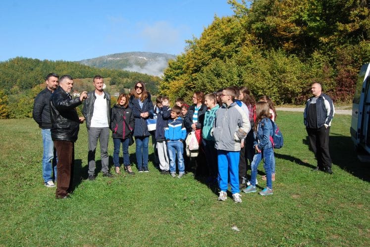 Arheološke radionice: Učenici se upoznali sa lokalitetom Samograd