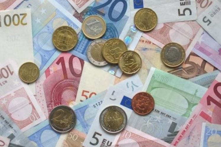 Počela isplata dvije preostale rate studentskih kredita i stipendija za 2016/17. godinu
