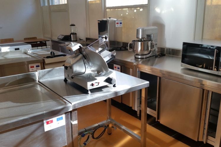 Isporučen ostatak opreme za srednje stručne škole u vrijednosti od 86.474 eura