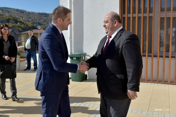 Ministar Damir Šehović u Petnjici i Beranama: Univerzitetski centar u Beranama narednih dana u funkciji, Ministarstvo će pomoći adaptaciju škola