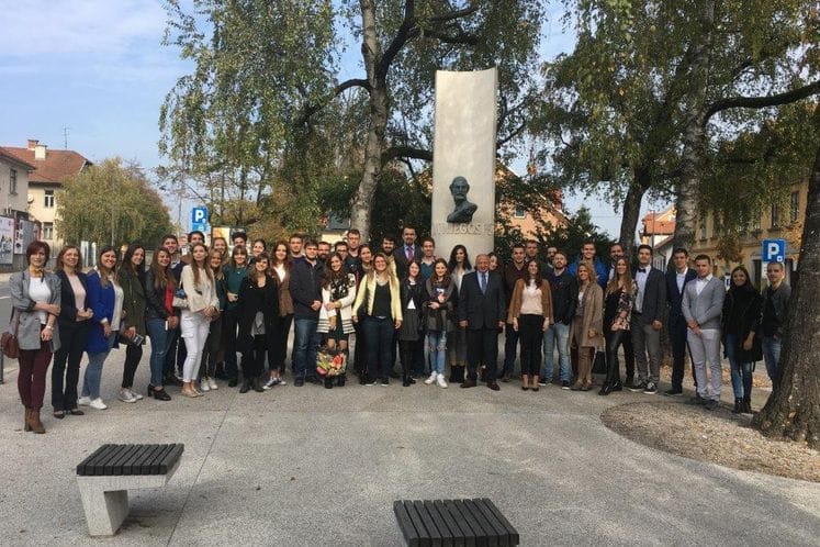 ODRŽANI „OTVORENI DANI AMBASADA“ U CRNOGORSKIM AMBASADAMA