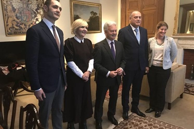 LONDON: Potpredsjednik Vlade Milutin Simović razgovarao sa britanskim državnim ministrom Alanom Dankanom