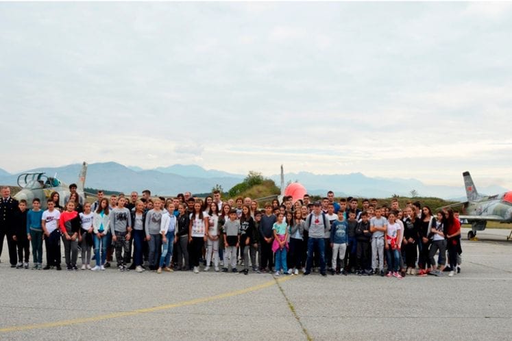 “Dan otvorenih vrata” na vojnom aerodromu u Golubovcima.