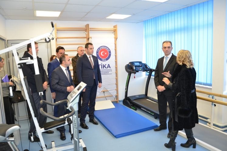 SAOPŠTENJE: Ministar Hrapović otvorio rekonstruisane ambulante u DZ Plav i Berane u koje je TIKA uložila 74.000,00 EUR