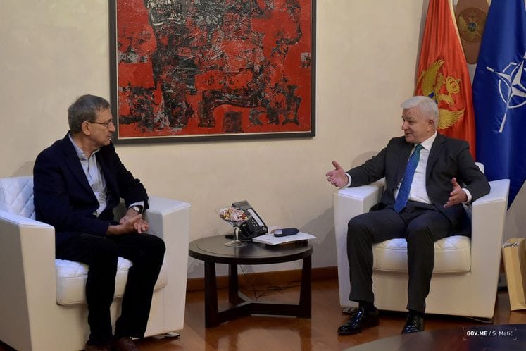 Orhan Pamuk, PM Marković: In Turkey, even children know about Karadaǧ, I will definitely come again