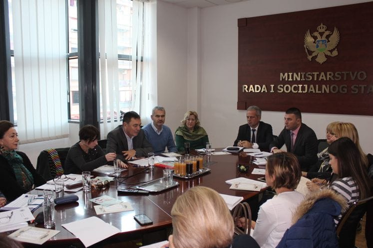 SAOPŠTENJE: Održana sjednica Savjeta za prava djeteta
