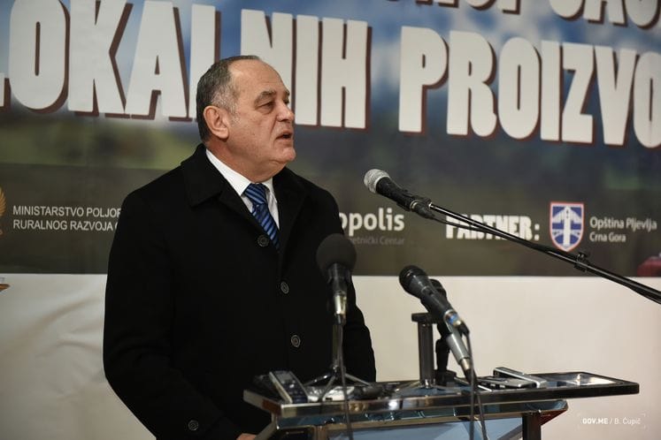 Potpredsjednik Simović otvorio Sajam lokalnih proizvoda u Nikšiću: Zajedničkim naporima nastavljamo da unapređujemo poljoprivredu