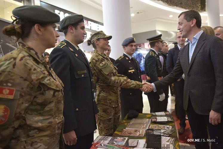 Bošković: Vojni poziv je izuzetno častan i zahtjevan, namijenjen onima koji su spremni na značajna odricanja