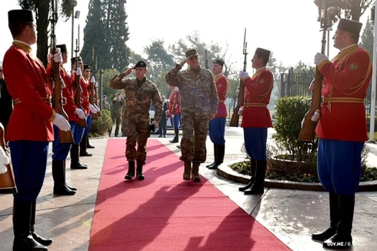 General Jokić sa komandantom KFOR-a: Podrška regionalnom miru i stabilnosti