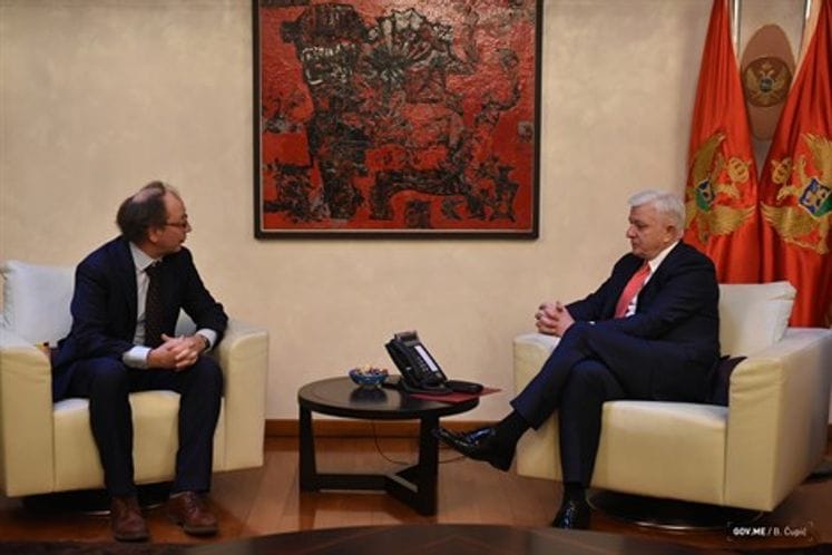 PM Marković meets with EBRD representatives