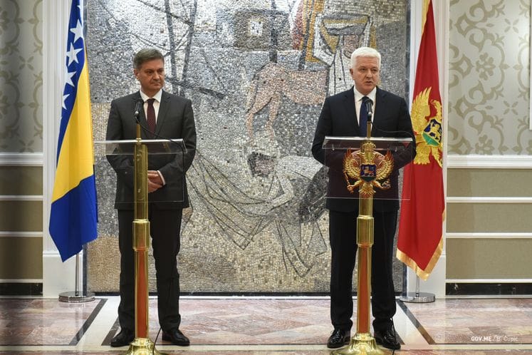 Predsjednik Vlade CG Duško Marković i predsjedavajući Savjeta ministara BiH Denis Zvizdić održali konferenciju za medije