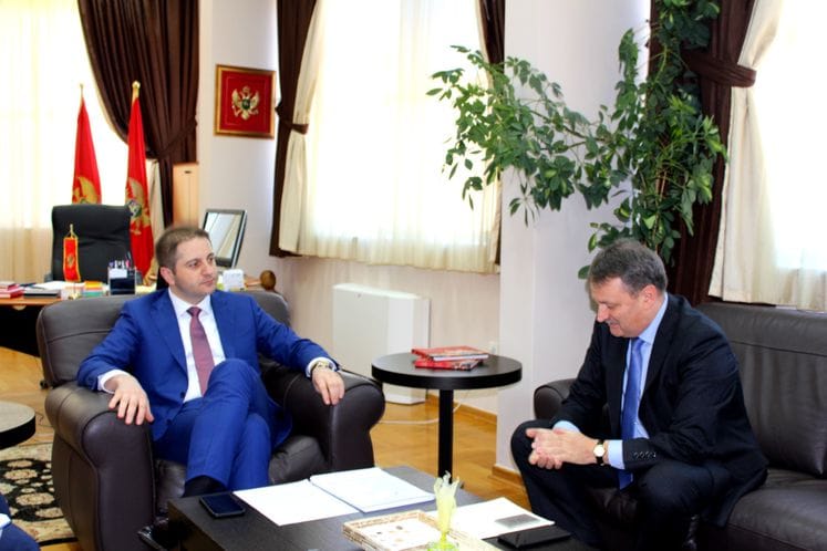 Uskoro formiranje Mješovite komisije za obrazovanje Crne Gore i Rumunije