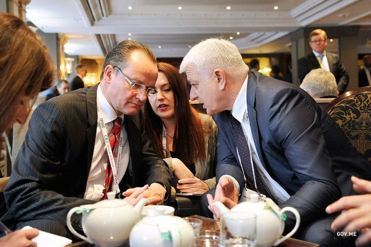 Minhen: Predsjednik Marković razgovarao sa Gunterom Krihbaumom: Puna podrška CG na putu u EU i NATO