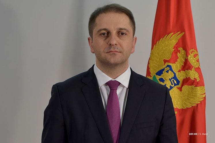 Intervju ministra Šehovića za Dnevne novine