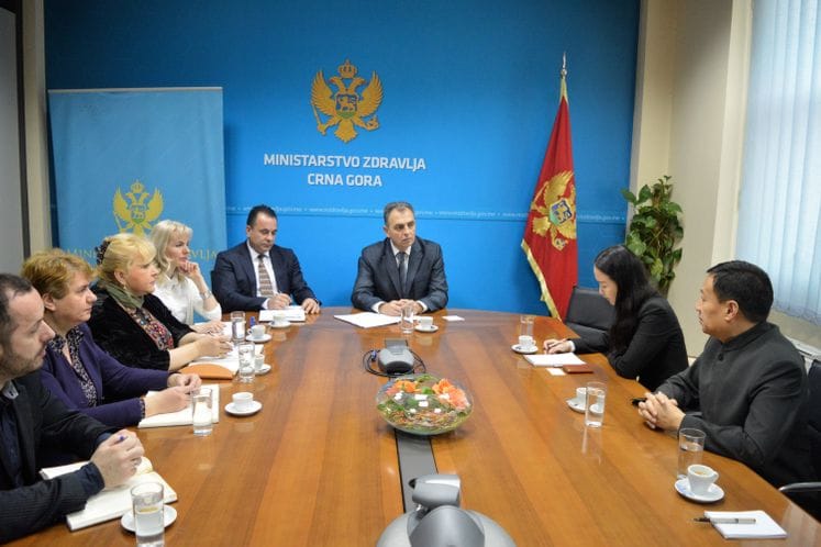 SAOPŠTENJE: Ministar Hrapović razgovarao sa Ambasadorom Narodne Republike Kine, gospodinom Cui Dživeijem, gospodinom Cui Dživeijem