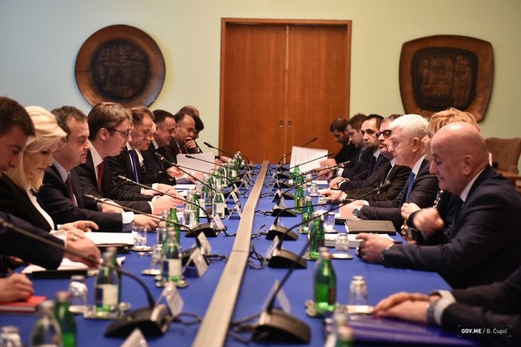 Ministers of Montenegro and Serbia agree to boost cooperation between two countries, hold joint cabinet session