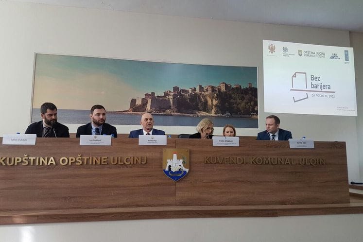 SAOPŠTENJE ZA MEDIJ: Kampanja „Bez barijera. Da posao ne stoji!“ se nastavlja: Ulcinj domaćin okruglog stola