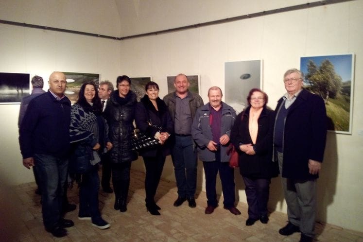 U MARIBORU OTVORENA IZLOŽBA FOTOGRAFIJA CRNOGORSKOG AUTORA DEJANA KALEZIĆA