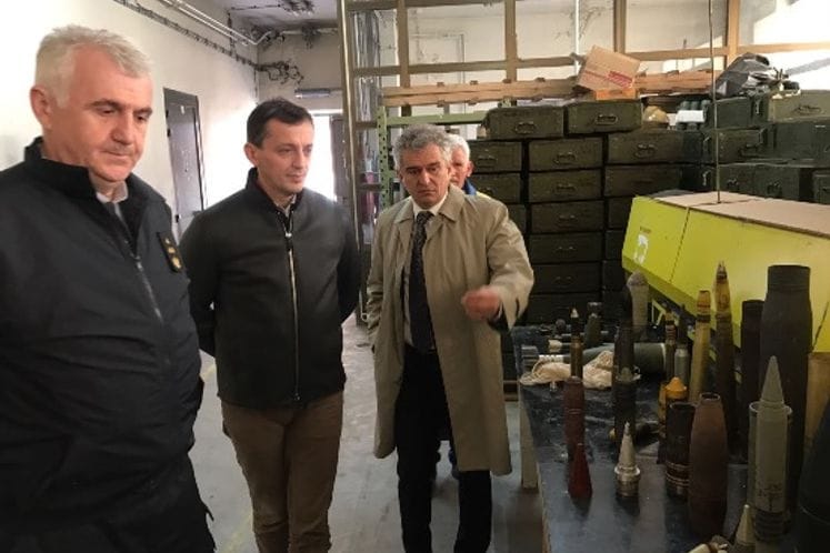 Ministar odbrane i načelnik Generalštaba Vojske Crne Gore obišli fabriku eksploziva „Poliex“ u Beranama