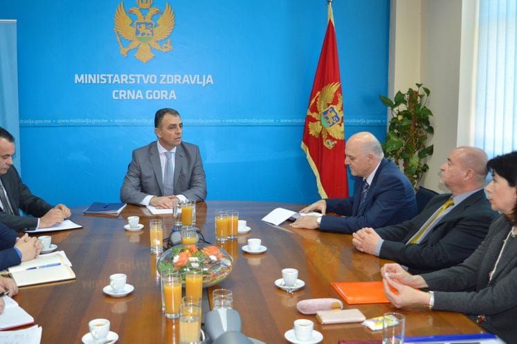 Ministar Hrapović održao sastanak sa predstavnicima tri komore