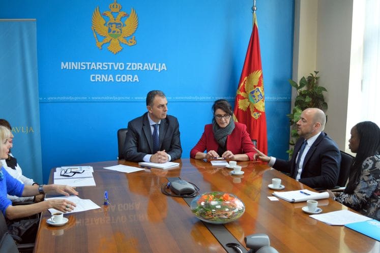 SAOPŠTENJE: Ministar Hrapović primio šefa Kancelarije UNICEF-a u Crnoj Gori Bendžamina Perksa
