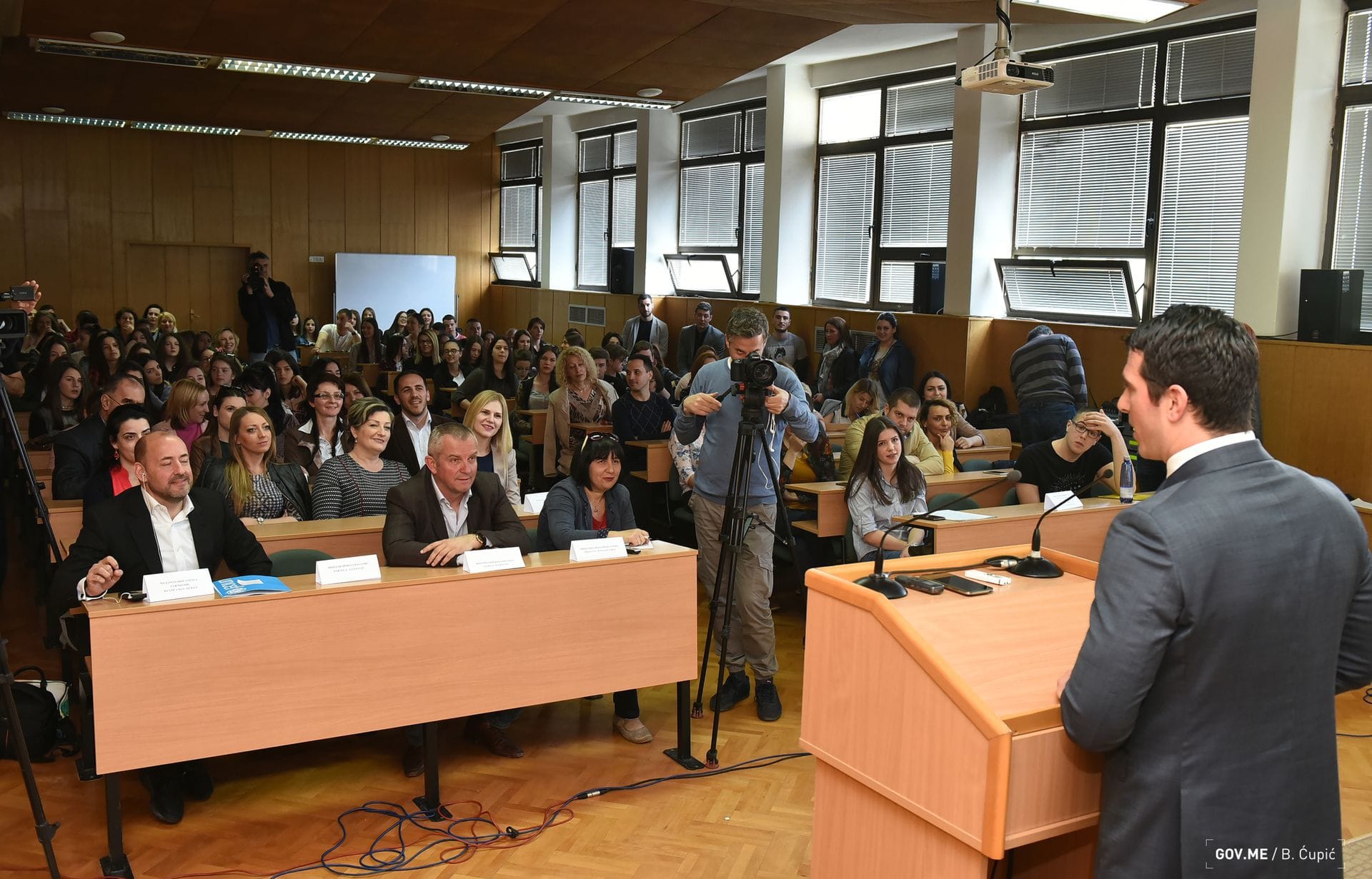 Služba za odnose s javnošću