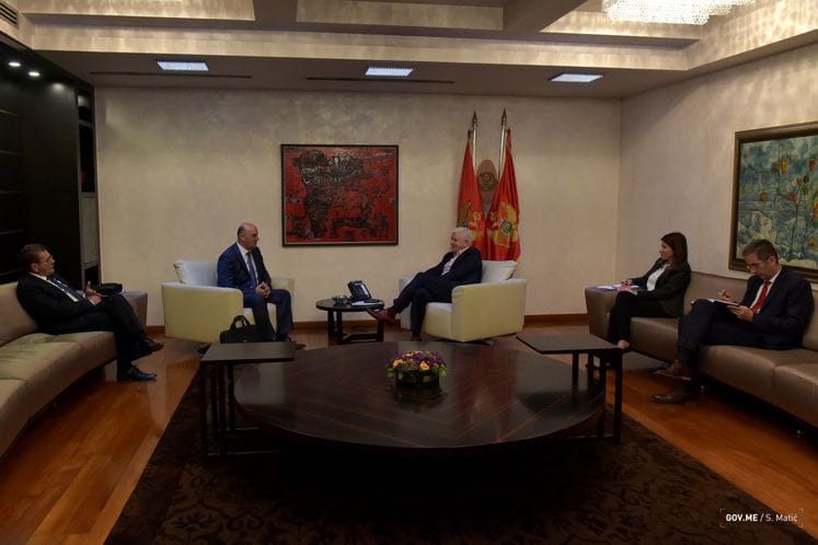 Marković sa čelnicima Ulcinja: Bolja infrastruktura za veće prisustvo investitora