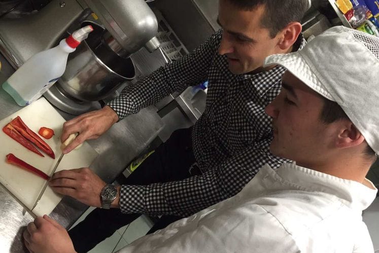 Završen prvi krug obuka nastavnika kod poslodavaca: 30 nastavnika unaprijedilo znanja