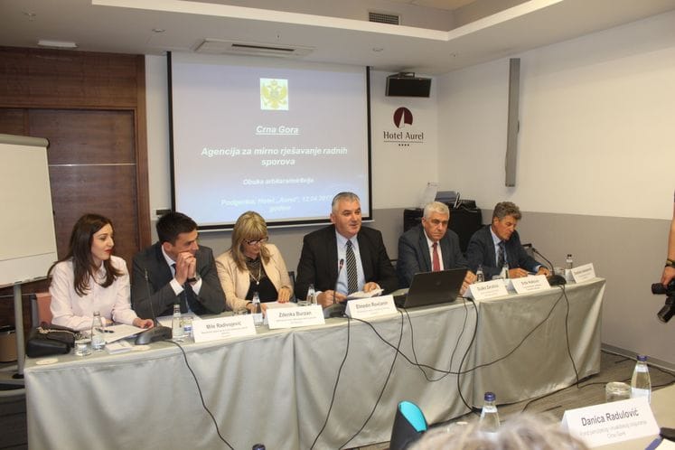 SAOPŠTENJE: Sekretar Elmedin Rovčanin otvorio obuku za arbitre/miritelje