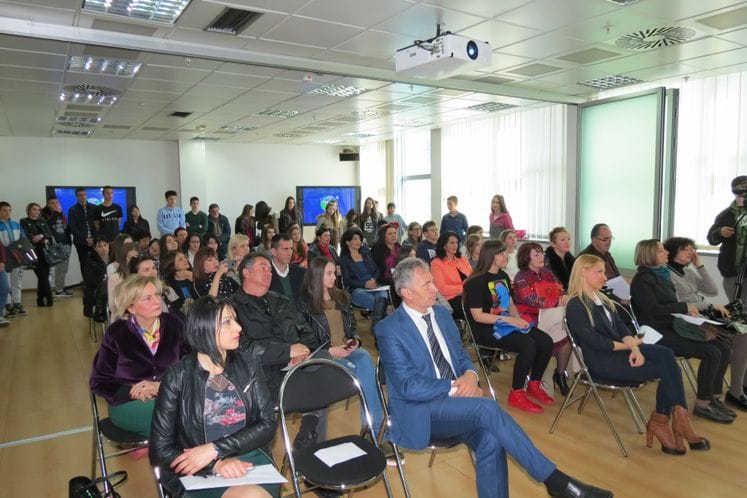 Proglašeni najbolji mladi ekoreporteri u Crnoj Gori povodom Dana planete Zemlje