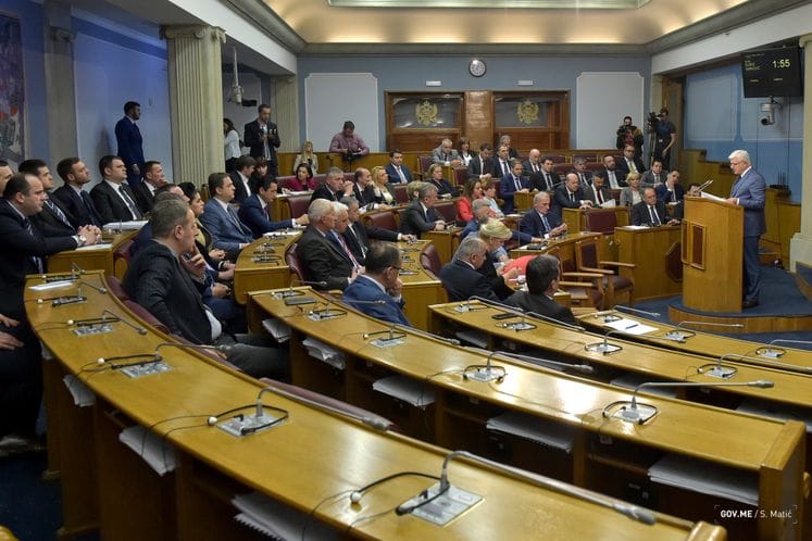 Premijerski sat - Predsjednik Marković: Budžetski prihodi u aprilu veći za 11,2%, to ohrabruje