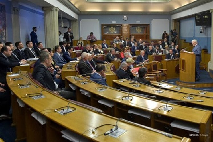 Questions to the Prime Minister: Budget revenues increased by 11.2% in April 2017