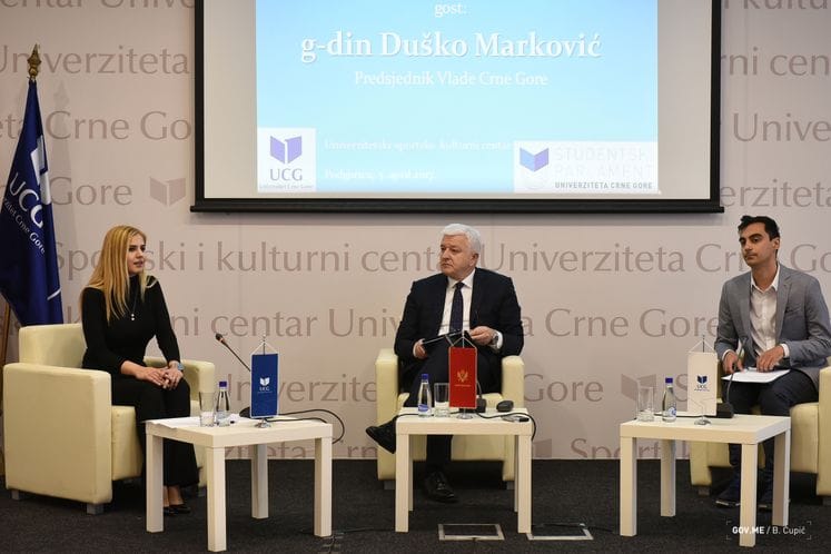 Predsjednik Vlade Duško Marković razgovarao sa studentima