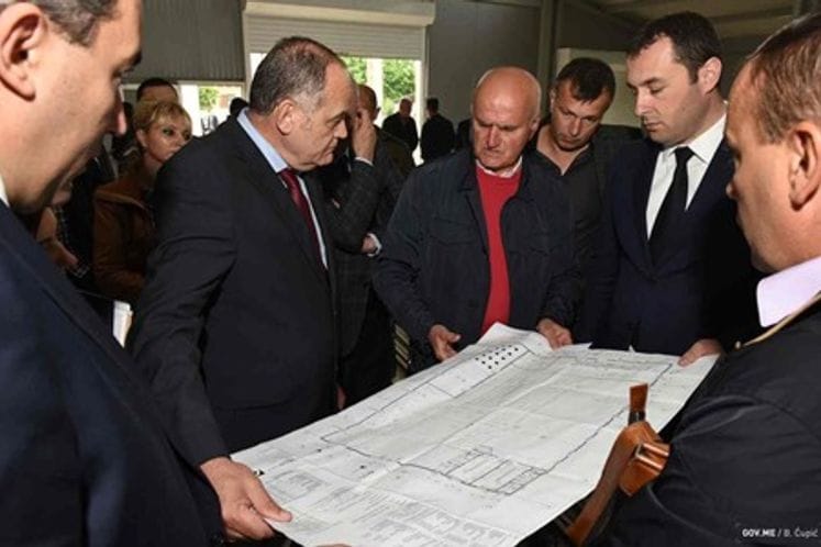 DPM Simović pays visit to Berane