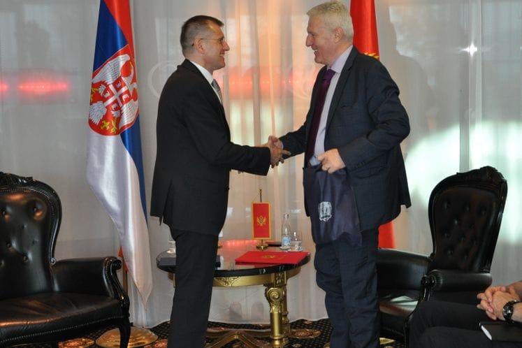 Stojanović i Rebić zadovoljni saradnjom policija Crne Gore i Srbije