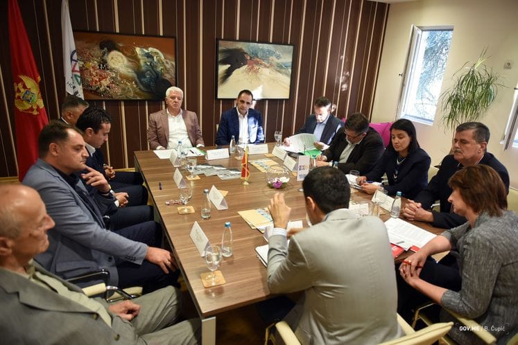 Predsjednik Marković u HG „Budvanska rivijera“: Bez dodatnih opterećenja za privredu mimo Fiskalne strategije