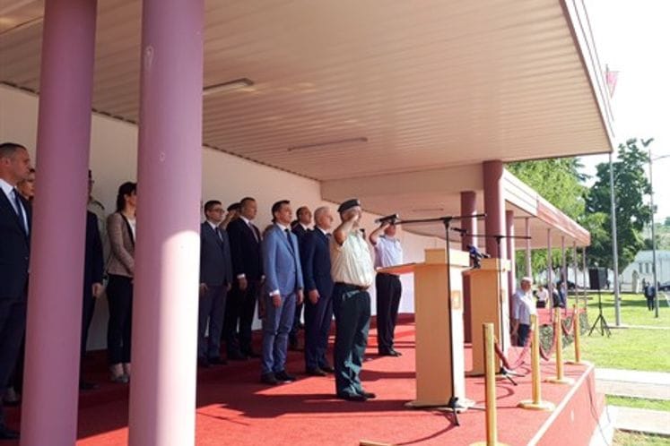 PM Marković pays visit to “Milovan Šaranović” barracks: You, officers, are first to open NATO’s door for your country