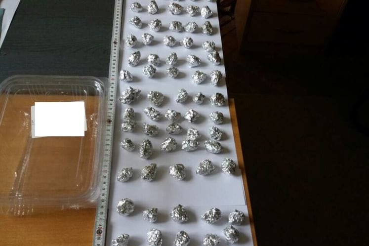 Bijelo Polje: Pronađeno oko 680 grama skanka i 48 grama materije za koju se sumnja da je eksploziv; osumnjičeno lice lišeno slobode