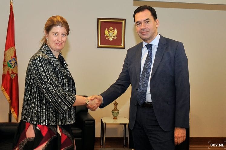 Sastanak ambasadorke Kemp i potpredsjednika Pažina: Nastavak saradnje sa Ambasadom Ujedinjenog Kraljevstva u Crnoj Gori
