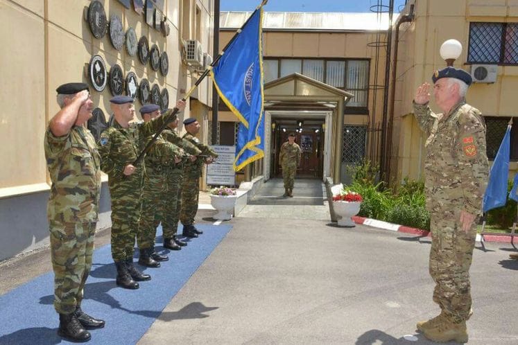 Načelnik Generalštaba VCG sastao se sa komandantom KFOR-a u Prištini