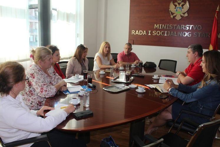 Saopštenje: Održan sastanak Komisija za nestala lica Vlade Crne Gore i Vlade Srbije u cilju jačanja saradnje i potragama za nestalim osobama