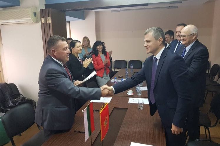 Saopštenje: Prevoz tereta u međunarodnom drumskom prevozu između Crne Gore i Bugarske od naredne godine bez dozvola