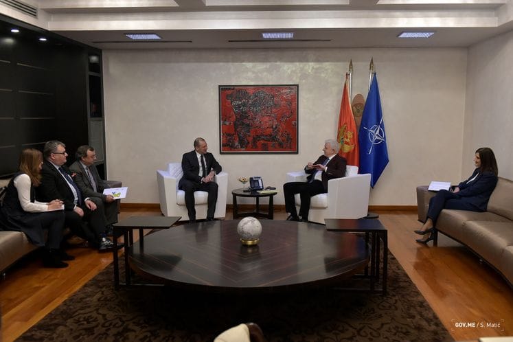 PM Marković hosts leadership of NLB Group: Government focused on constant Improvement of investment environment