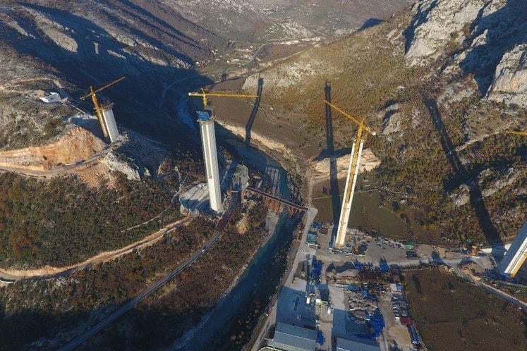 RTL visits construction site: The Chinese company who will be building Pelješac Bridge successfully implements the first section of the Montenegrin highway