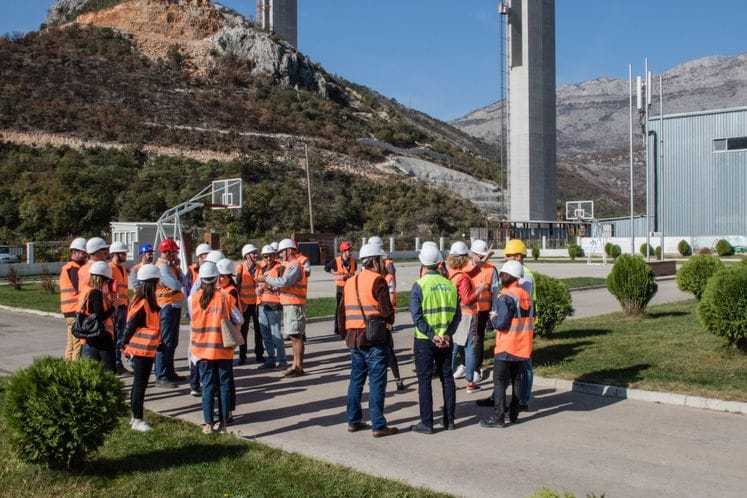 Predstavnici nevladinih organizacija i javnih institucija u terenskoj posjeti prioritnoj dionici autoputa Bar - Boljare