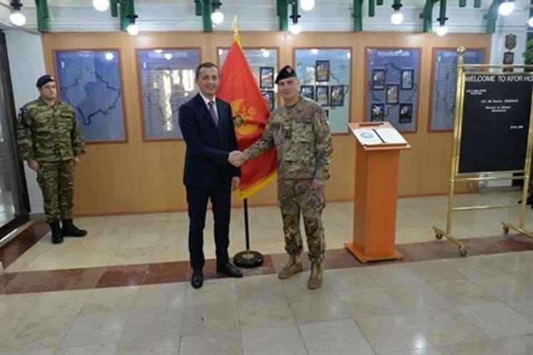 Defence Minister Bošković meets KFOR Commander: Major General Cuoci welcomes Montenegro's decision to contribute to mission in Kosovo