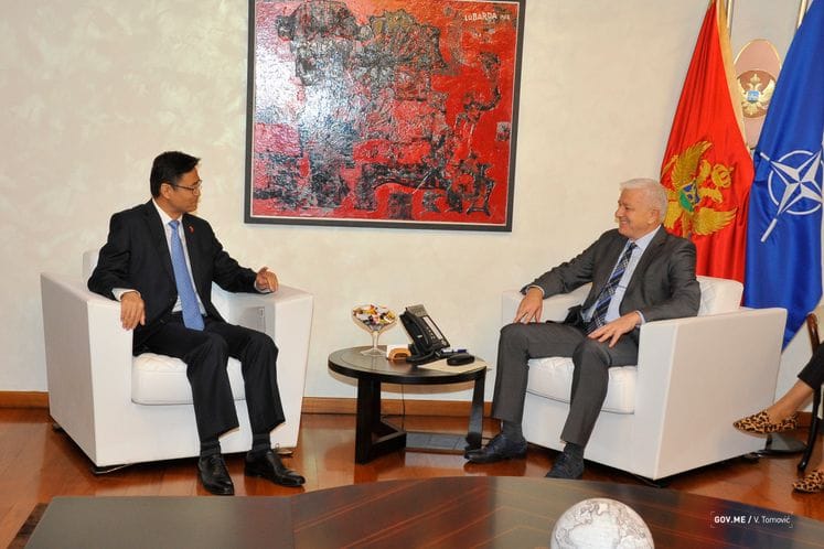Premijer Duško Marković primio ambasadora Liu Jina: Dobra perspektiva za dalji kvalitetan razvoj odnosa između Crne Gore i Kine